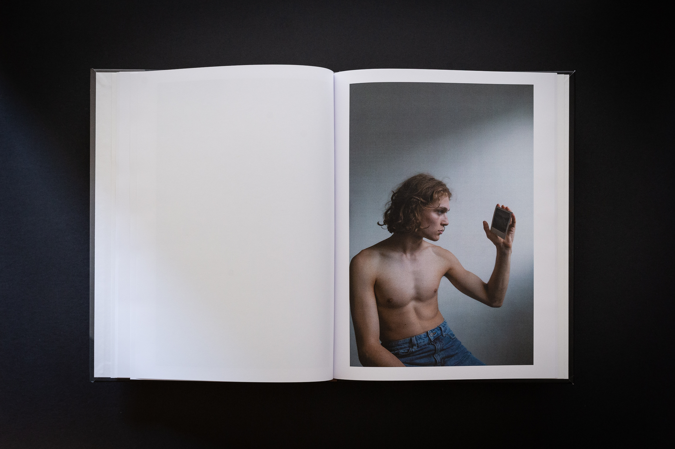 Livre Funambules Série de portraits photographiques créée par Camille Graule Camille Graule